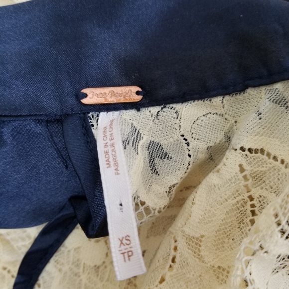 New Free People Ivory Guilded Lace Boho Open Back Dress Size XS - Picture 12 of 13